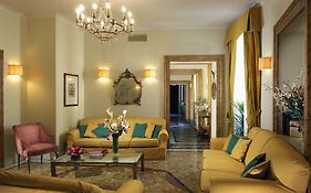 Borghese Contemporary Hotel